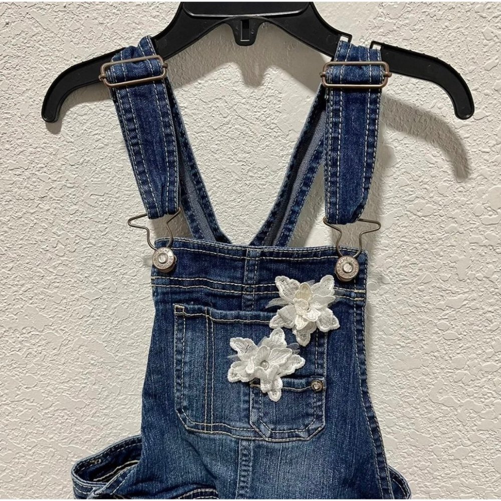 Jordache Dark Enzyme Wash Floral Crochet Denim Shortall Overall Shorts - Picture 3 of 10